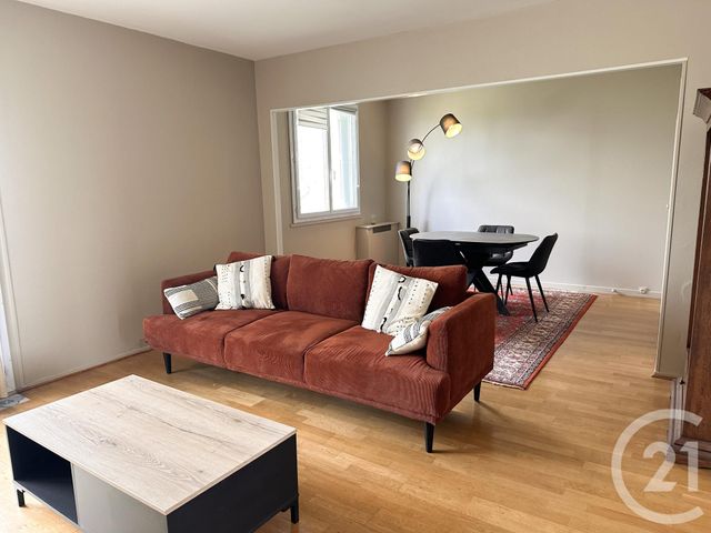 Appartement T4 à louer - 4 pièces - 83.17 m2 - BORDEAUX - 33 - AQUITAINE - Century 21 Kadima